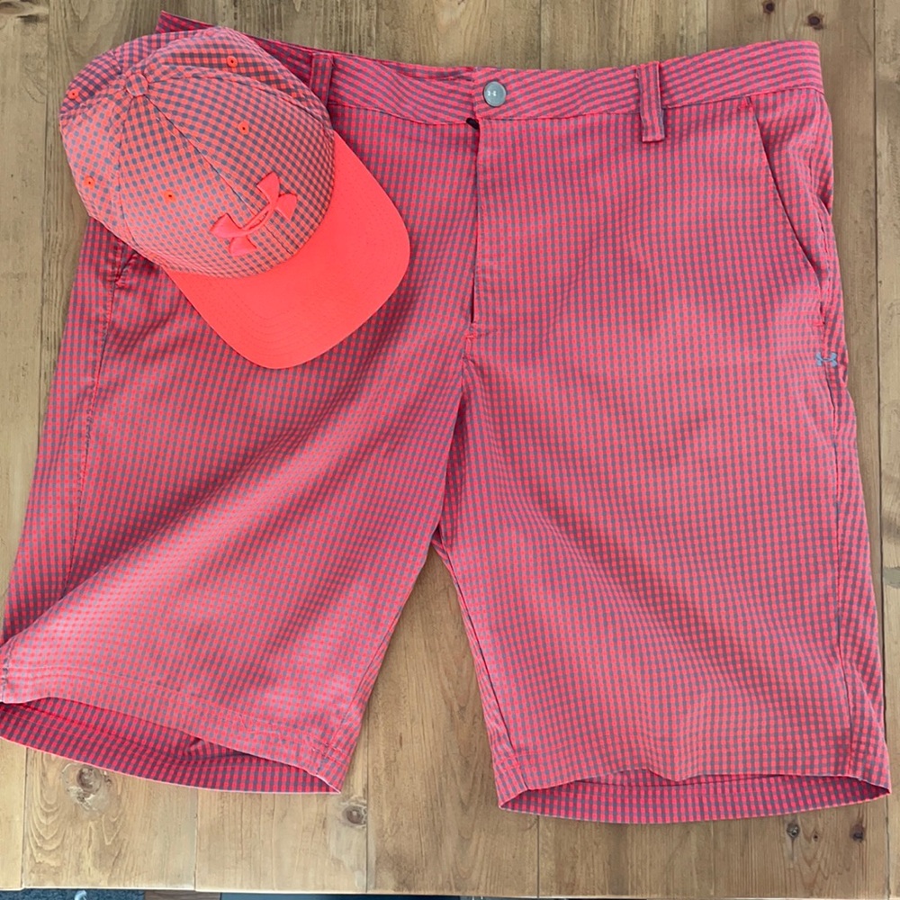 Under Armoue EUC golf shorts